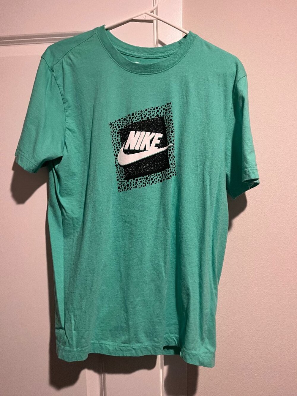 Athletic Seafoam Green Nike Tee Shirt Medium